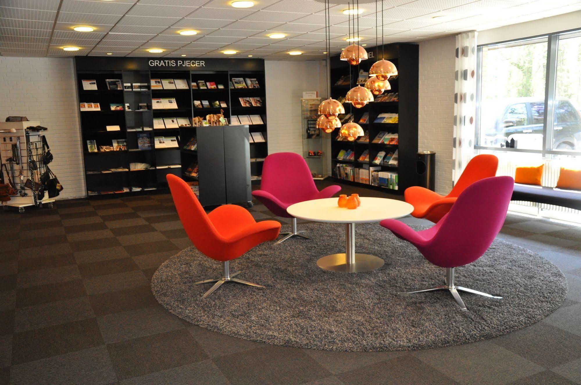 Huset Middelfart Hotel ภายนอก รูปภาพ