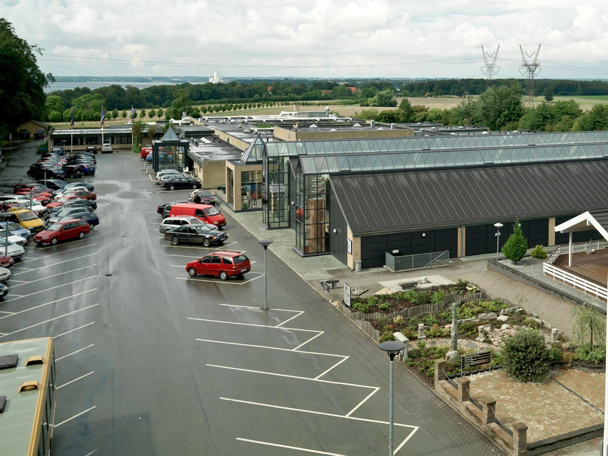 Huset Middelfart Hotel ภายนอก รูปภาพ