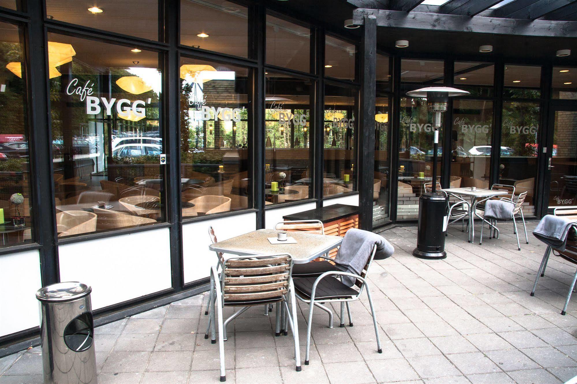 Huset Middelfart Hotel ภายนอก รูปภาพ