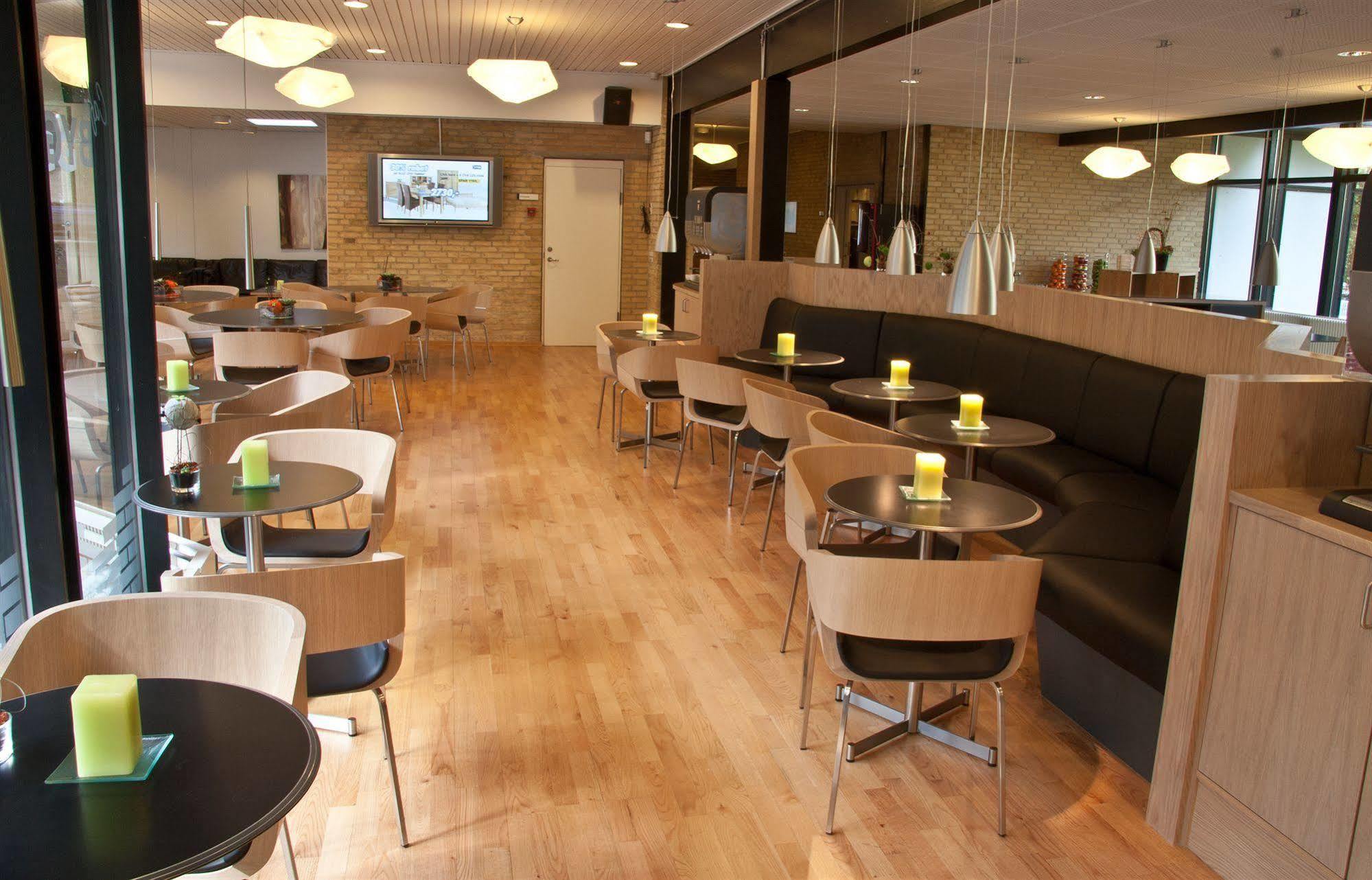 Huset Middelfart Hotel ภายนอก รูปภาพ